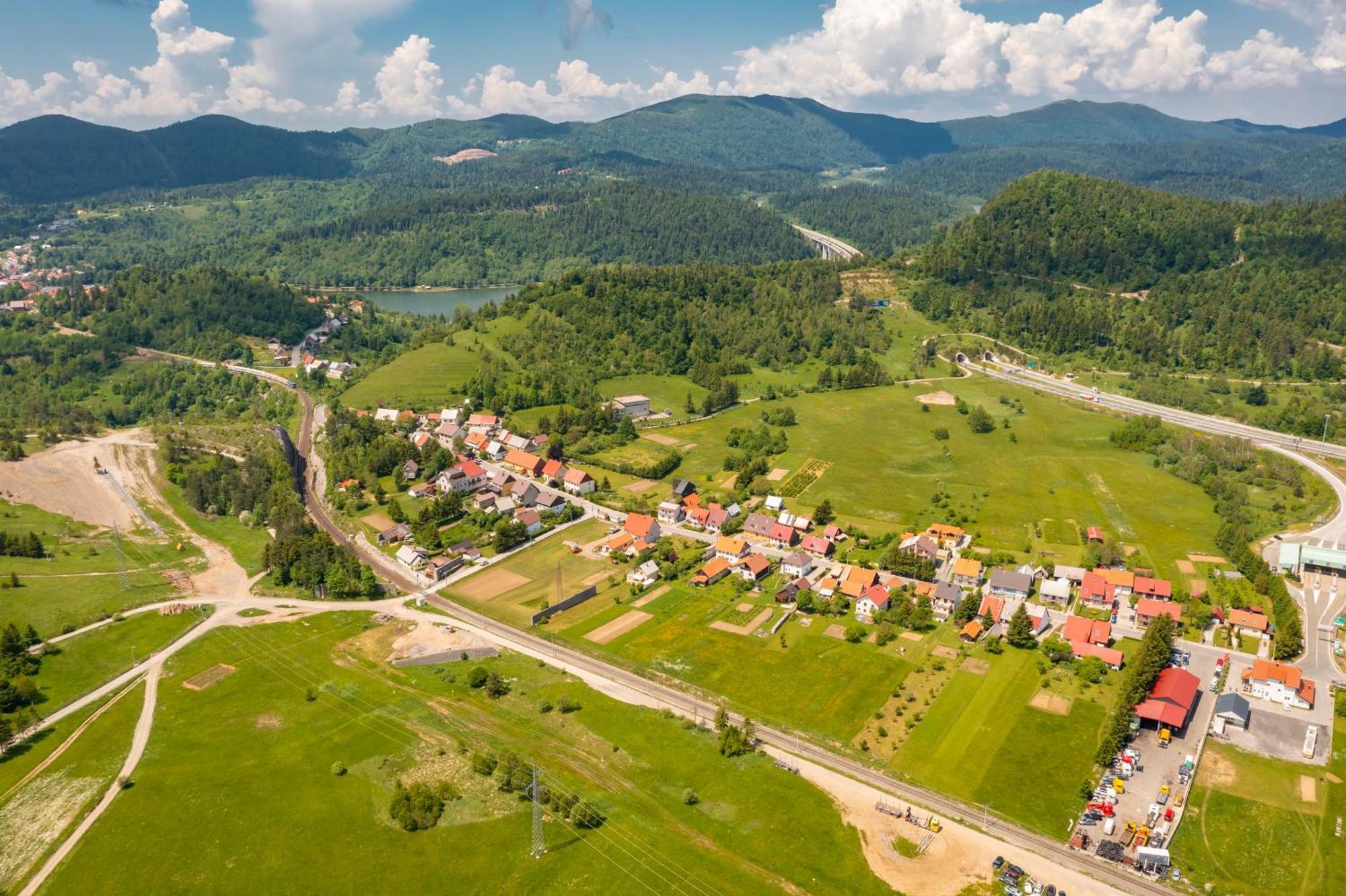 Grenko House Villa Vrata Bagian luar foto